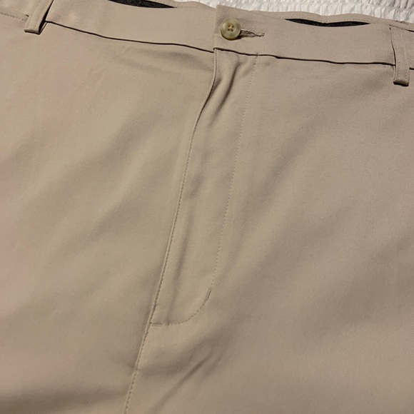 Round tree & Yorke men’s performance golf shorts size 52B stone - Picture 4 of 5